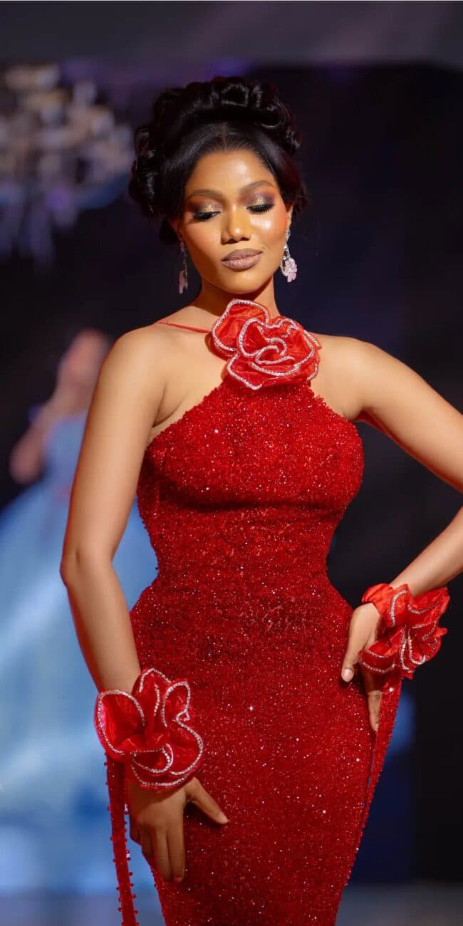 Bride in a sculpted couture gown